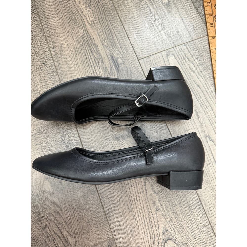 DV Dolce Vita Dollie Ballet Flat Size 7.5 Black Lather Round Toe Mary Jane Shoes - Picture 6 of 8